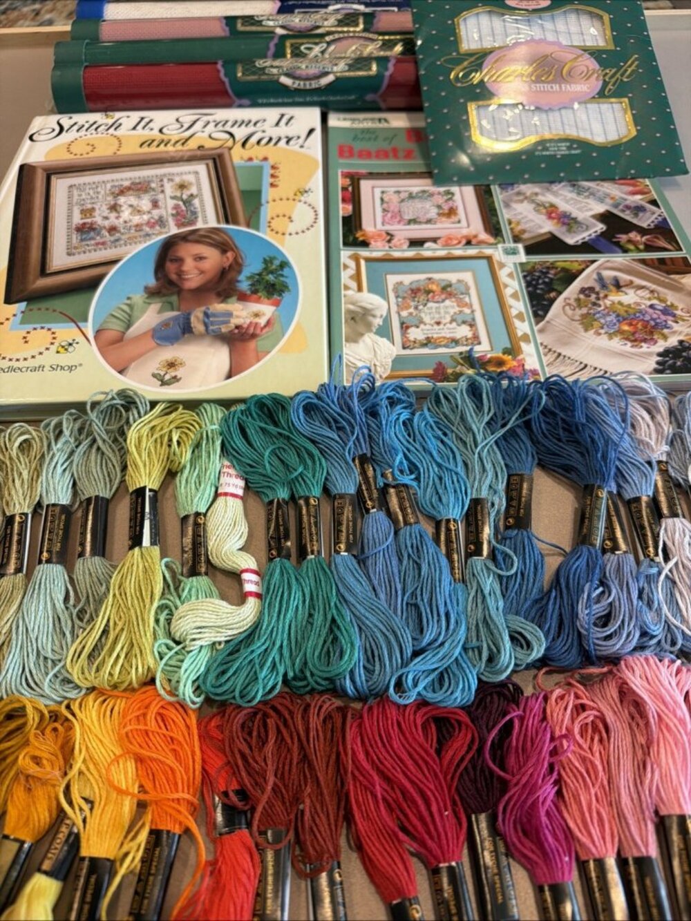Cross Stitch Lot - 55 Skeins Floss Charles Craft Aida Fabric Pattern Books 🧵